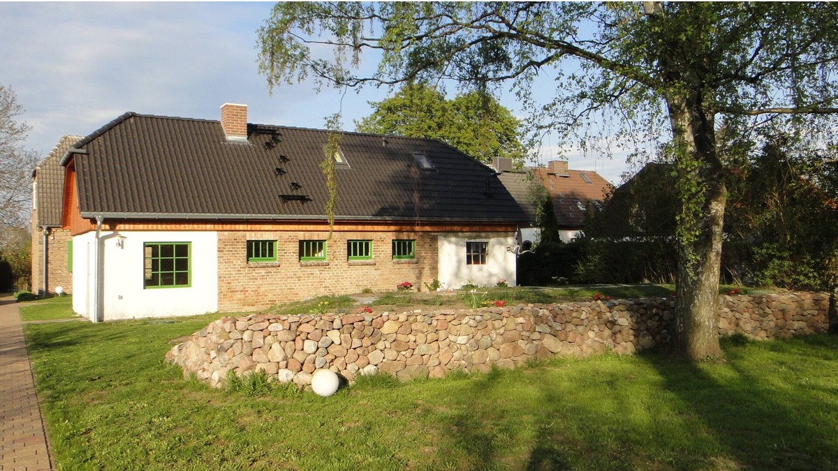 Schmatzin Apartment | Duplex apartment in the ensemble of the listed building. 'Baltic Kate' for 2-3 guests