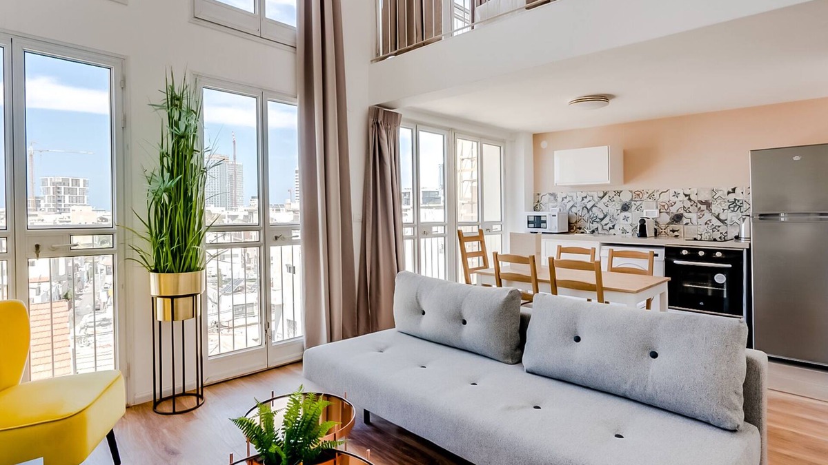 Kerem HaTeimanim Apartment | DUPLEX APARTMENT TEL AVIV