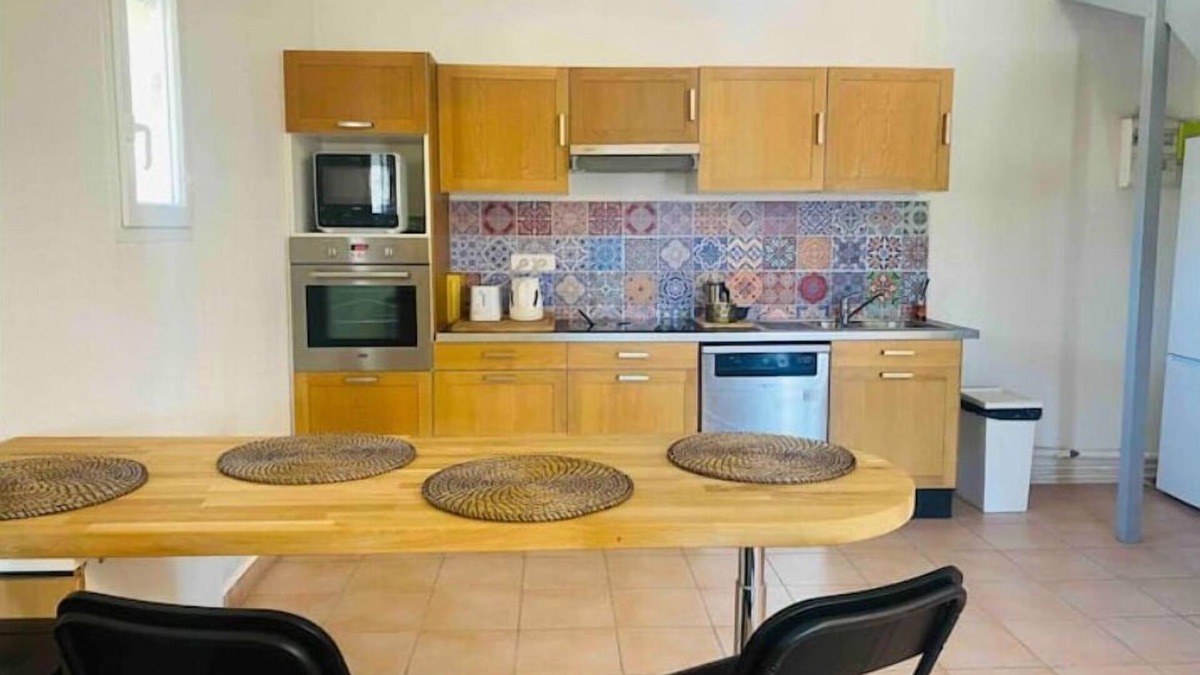 Meyrargues Apartment | Duplex au Cœur de Meyrargues à 20 mn Daix en Provence