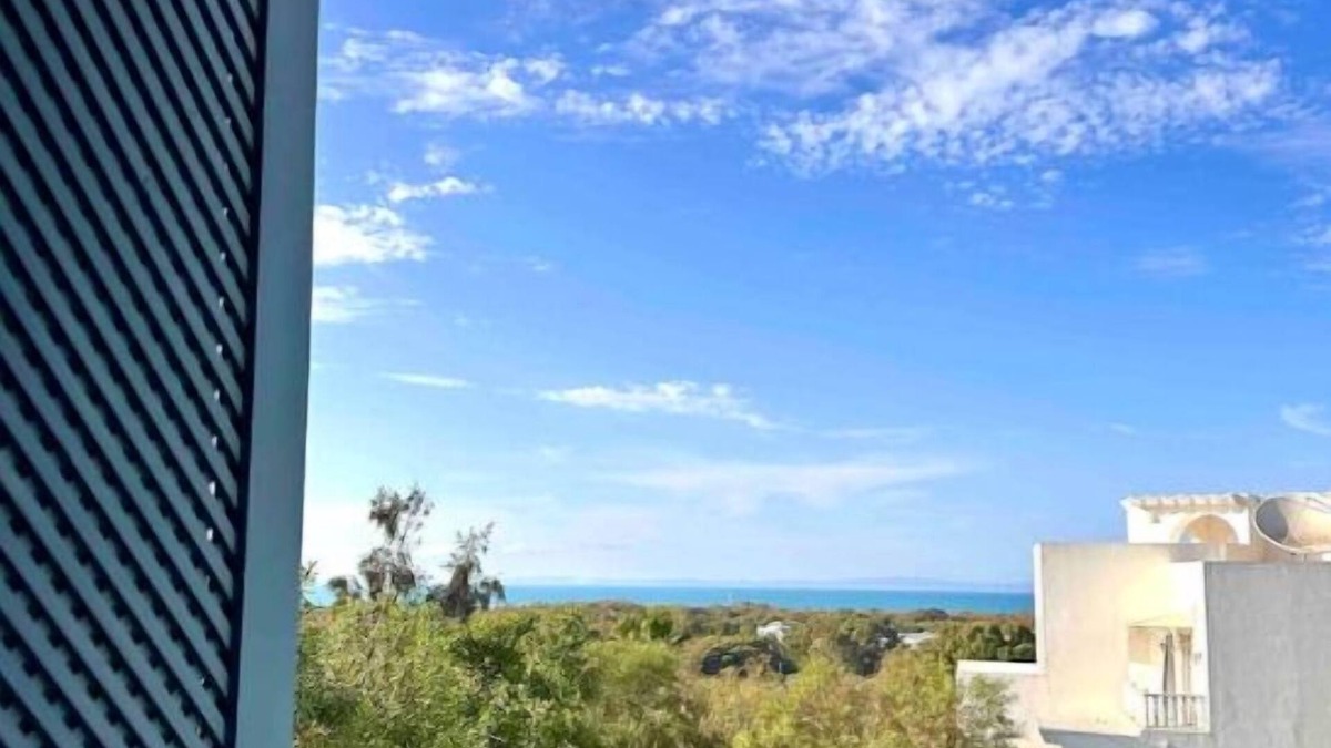 La Marsa Apartment | Duplex Avec Jardin, vue sur mer