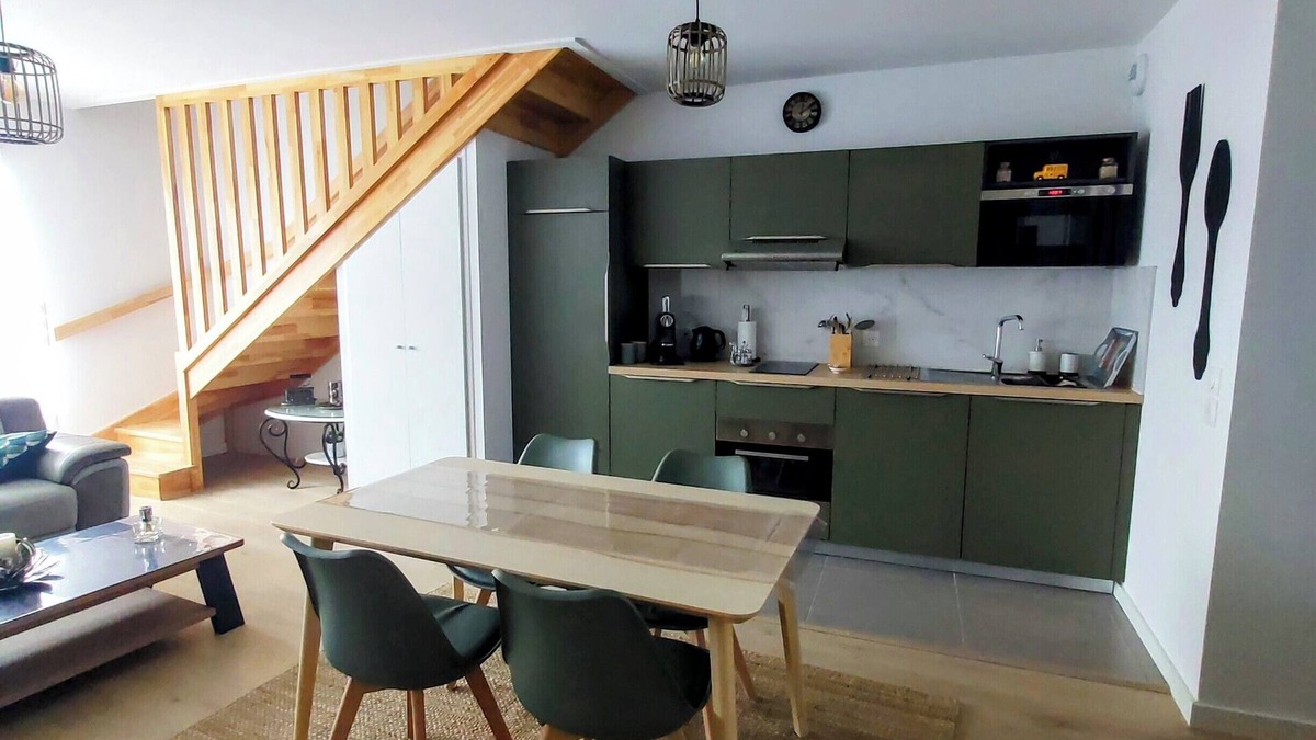 Le Teich Apartment | Duplex Bassin D'arcachon Pour Couple Avec 1 Enfant et un Bébé
