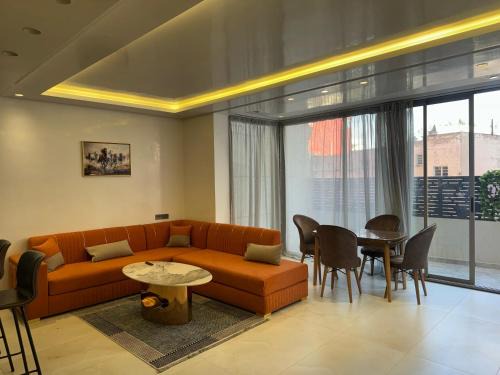 Oulad Khallouf Apartment | Duplex City Center