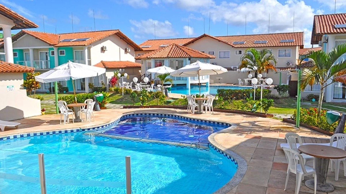 Taperapua Beach House | Duplex house with three suites in condominium on Taperapuan Beach