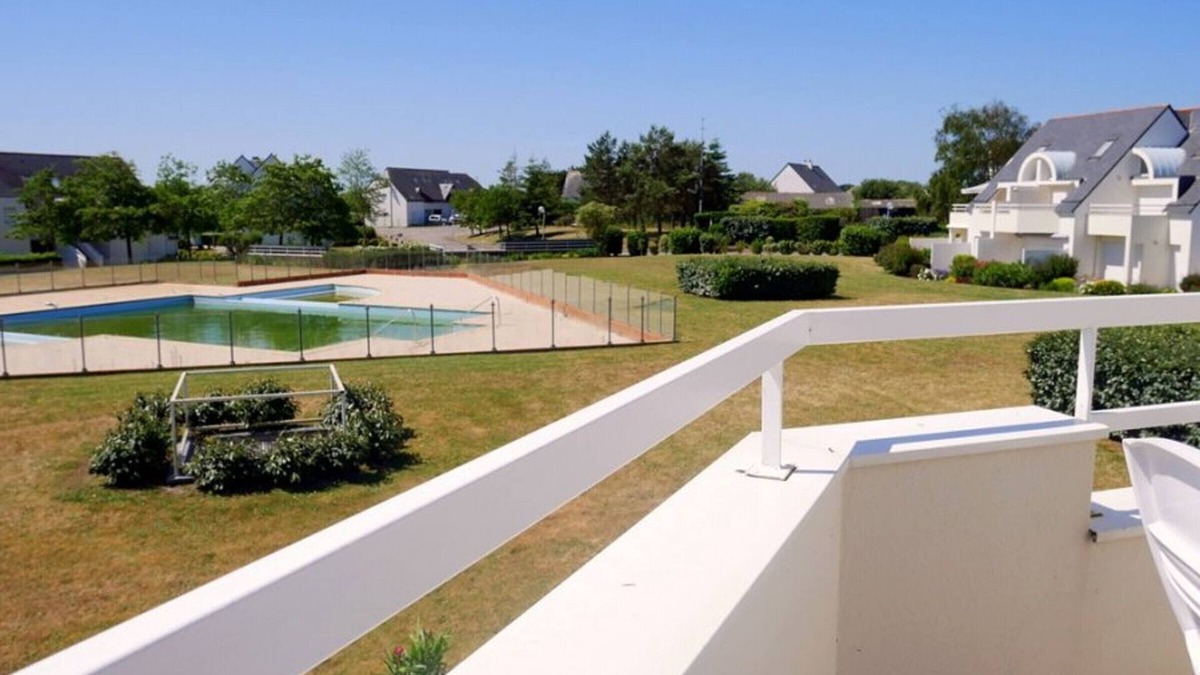 Carnac Apartment | Duplex in Carnac - 2BR - Pool Access - Near Beach - Sleeps 6