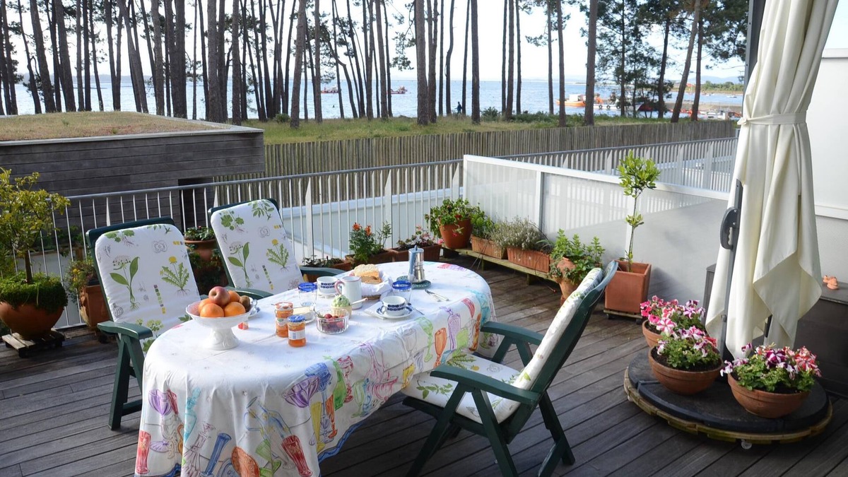 Isla de Arosa Apartment | Duplex in front of the sea.