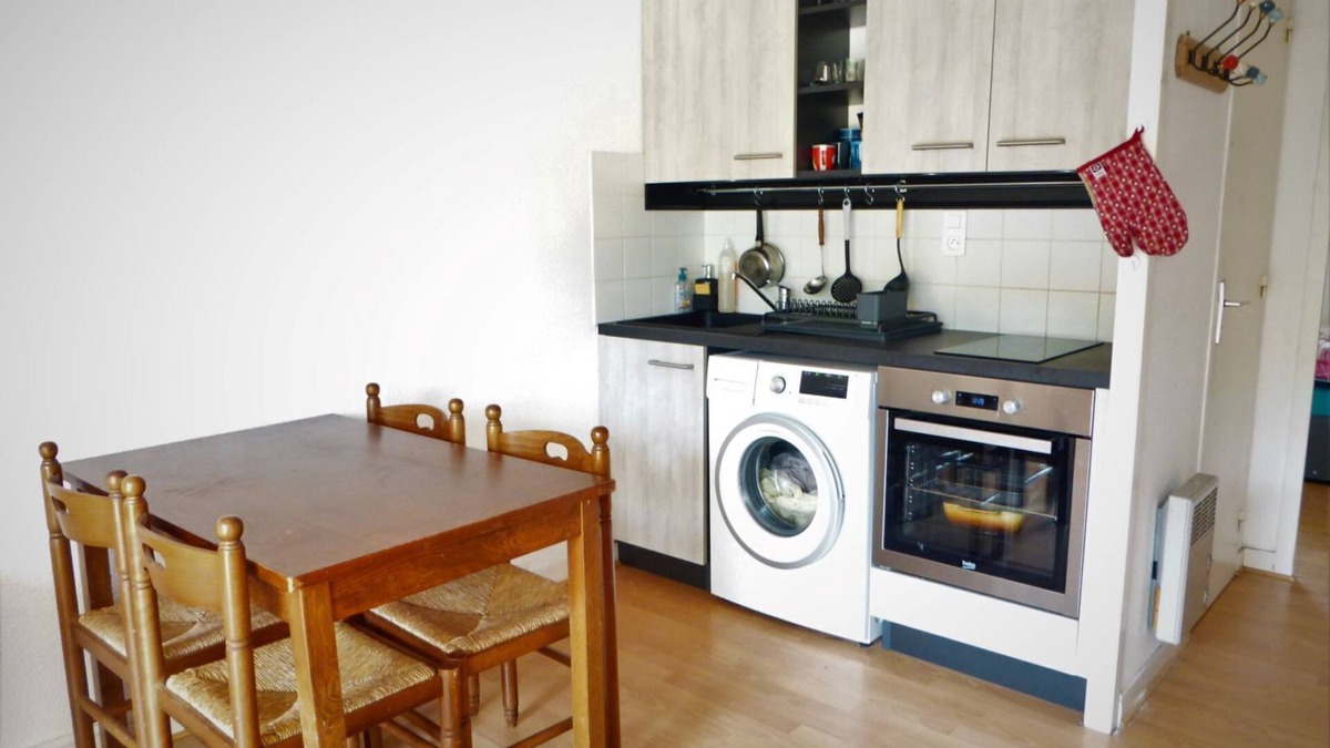 Carnac Condo | Duplex in quiet family residence -7 min beach