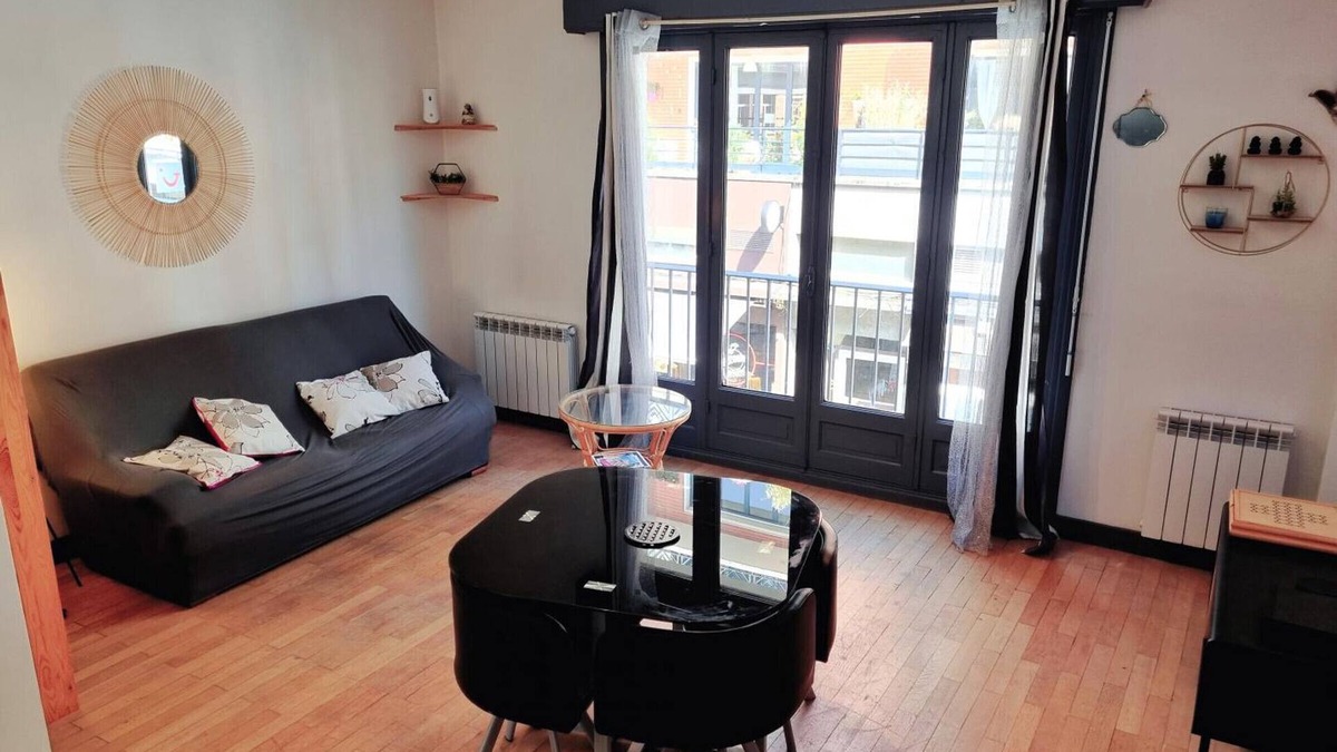 Valenciennes Apartment | Duplex in Valenciennes City Center All Inclusive