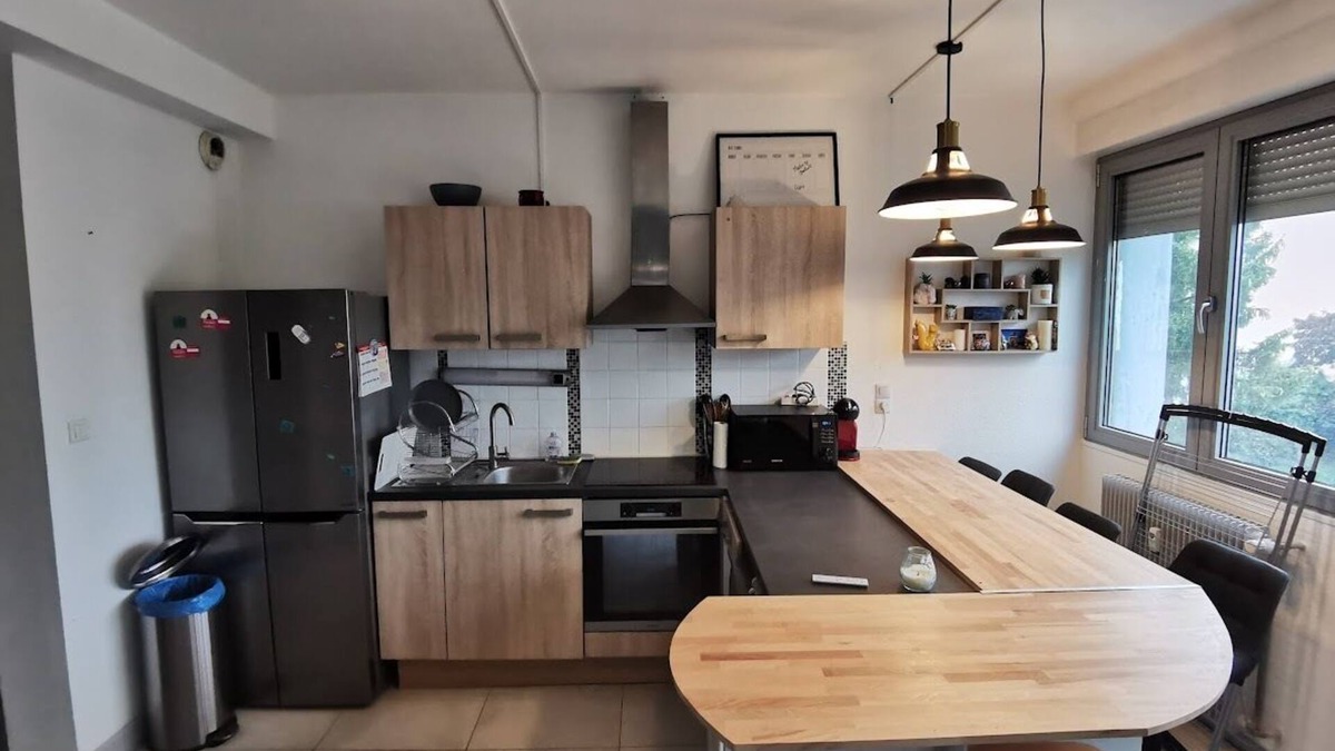 Montbeliard Apartment | Duplex Lumineux vue sur le Château