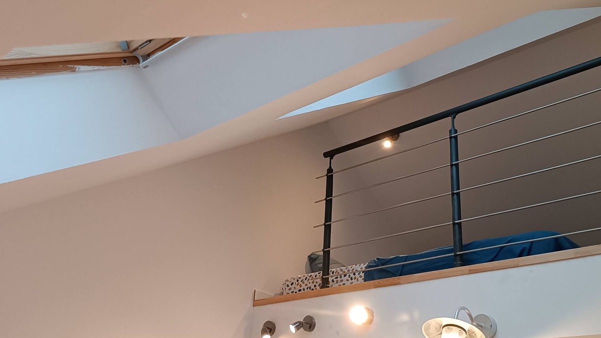 Roubaix Apartment | Duplex Lumineux & Wifi Netflix