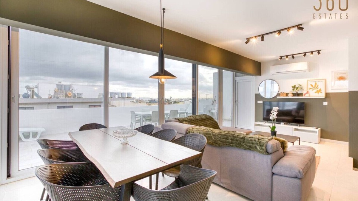 San Gwann Apartment | Duplex PAD 3BR Penthouse in San Gwann