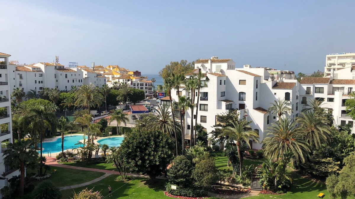 Puerto Banus Apartment | Duplex Penthouse in the heart of Puerto Banus, Marbella