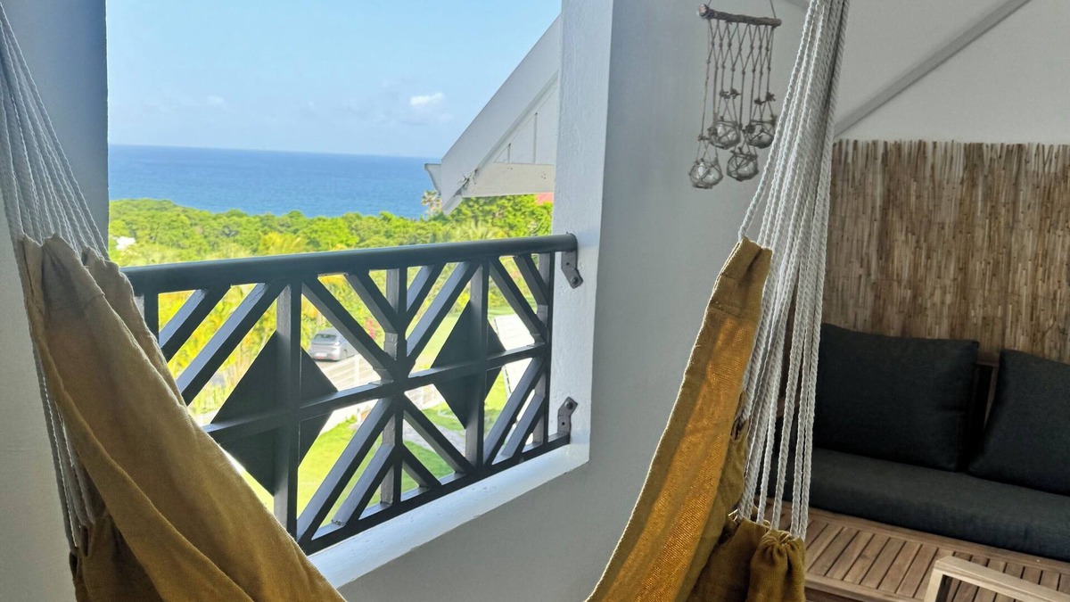 Mare Gailard Apartment | Duplex sea view with pool, Le Gosier 5 minutes from the beach!