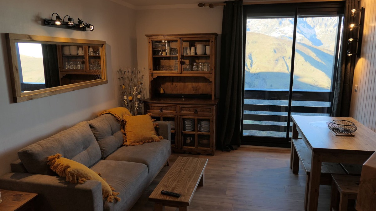 Pla d'Adet Apartment | DUPLEX ST LARY PLA ADET 6 to 8 people 50m ² FOOT OF SLOPES ARMAZAN