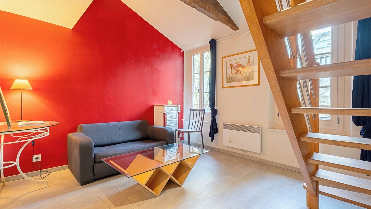 Arsenal-Redon Apartment | Duplex Studio Apartment 'Cosy Hyper Centre Rennes' with Shared Garden and Wi-Fi