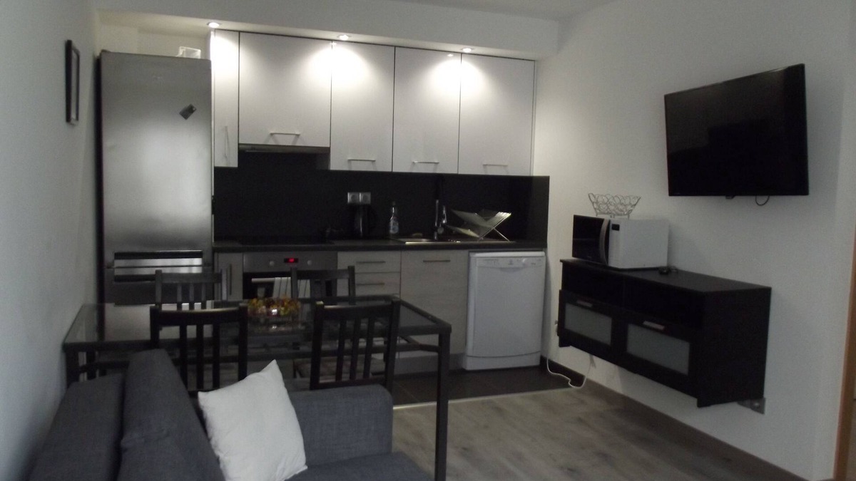 Le Pin Apartment | DUPLEX T3 R + 1 APARTMENT, 6 BEDS IN PEACE