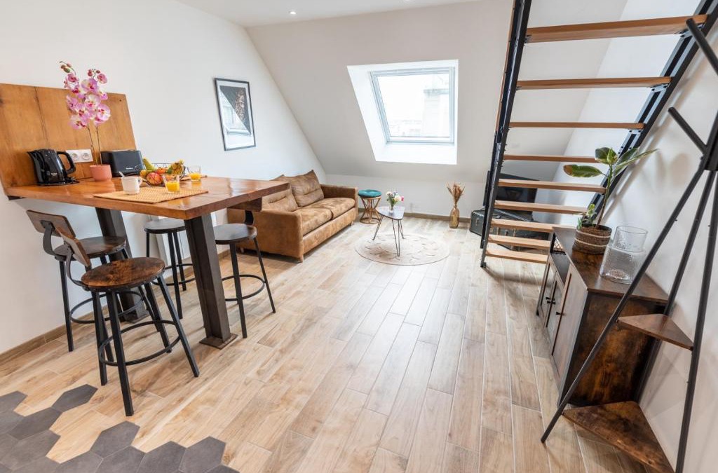 Lorient Apartment | Duplex tout confort - Gare TGV et hypercentre par Groom*