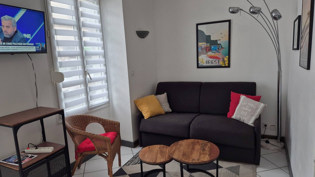 Rive Droite Apartment | Duplex Urban Chic