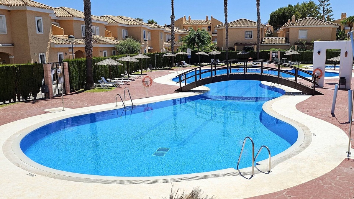 Puerto Rey House | Duplex with 2 bedrooms, close to the beach, urbanization Playas del Sur, WIFI