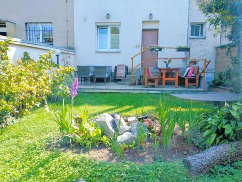 Prague 4 Apartment | Duplex with garden