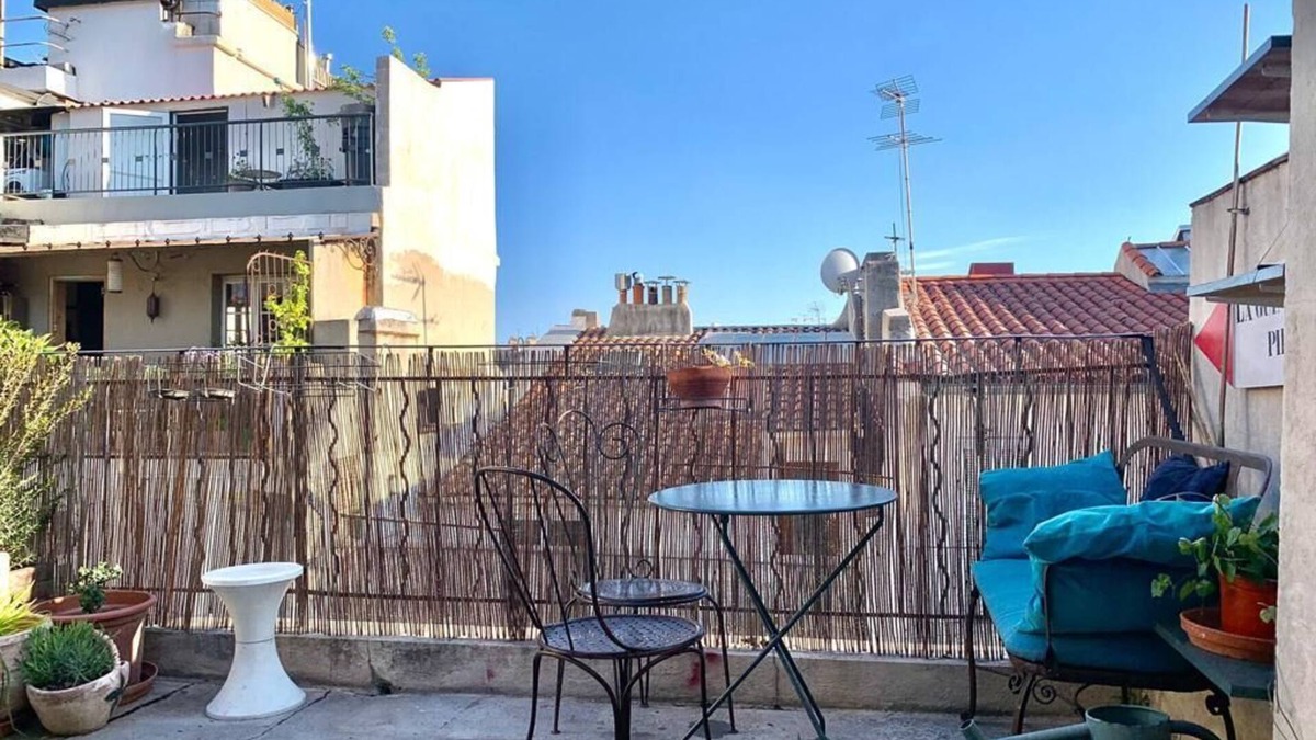 Noailles Apartment | Duplex with lovely sky terrace
