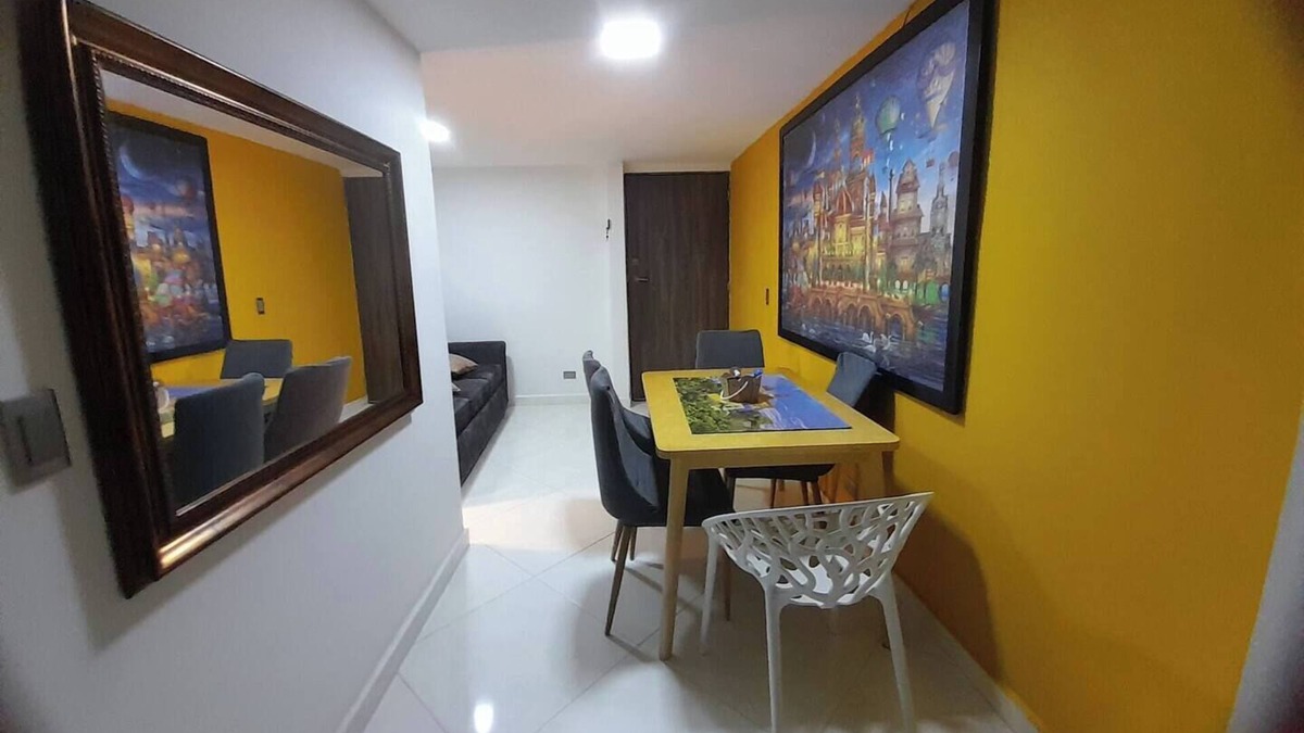 Itagui Apartment | Duplex with Private Terrace and City View (5th Floor)