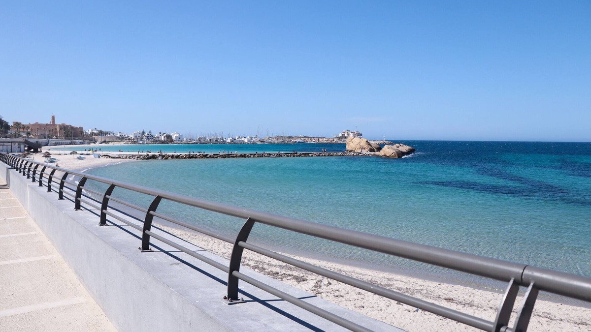 Monastir Apartment | Duplex with terrace overlooking the sea and city, Waterfront