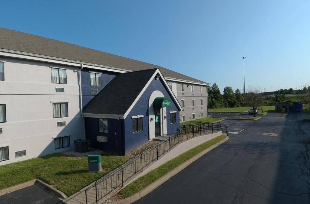 St. Matthews Hotel | DuPont Suites - Louisville - St. Matthews