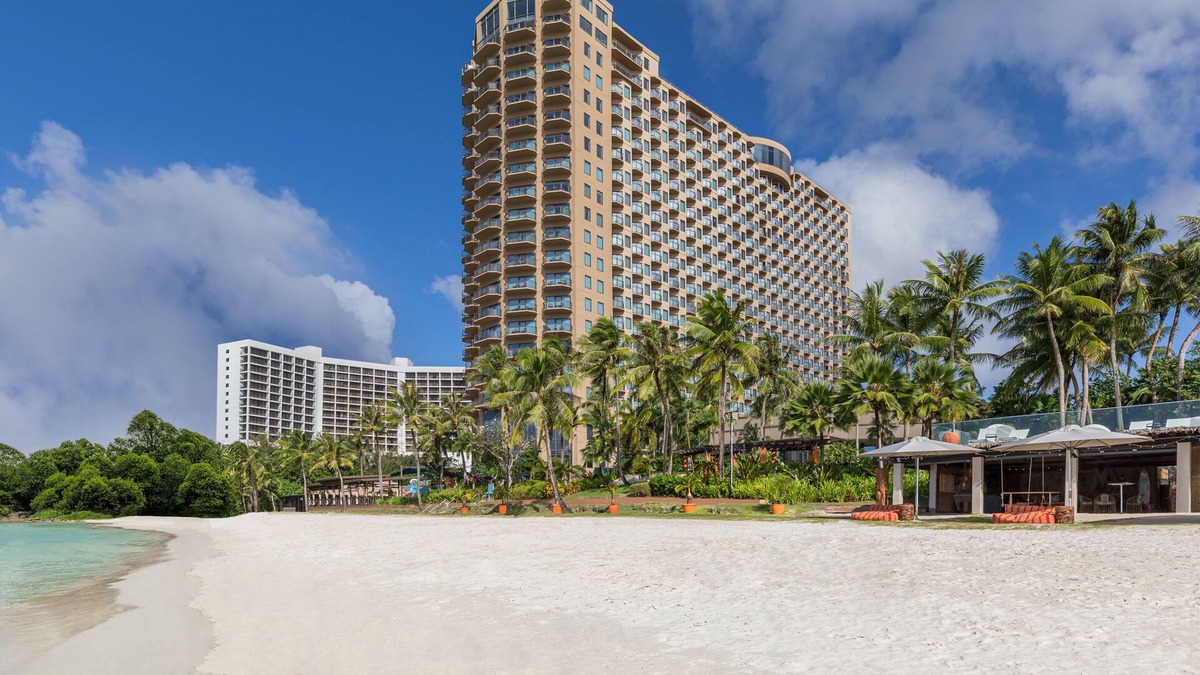 Tumon Resort | Dusit Beach Resort Guam