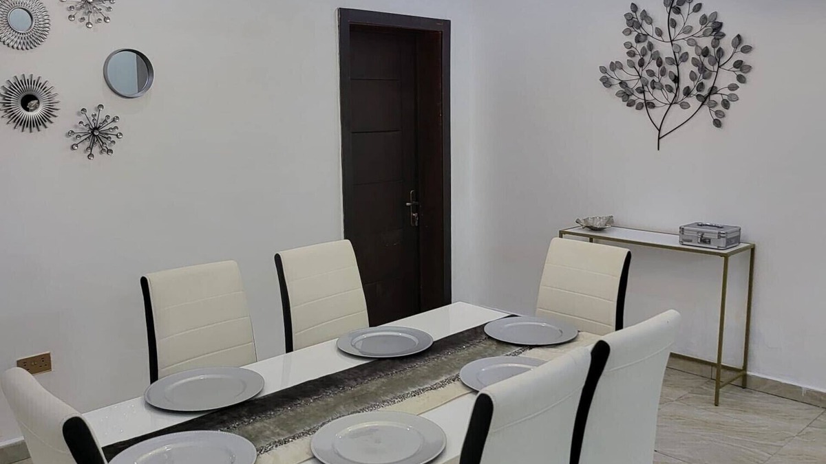 Ikeja House | Dvyne Lux-Home-nStylish, classy, secured duplex with elegant decor & 24hrs light