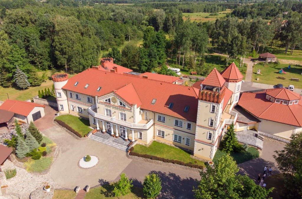 Solec-Zdroj Resort | Dwór Dziekanów