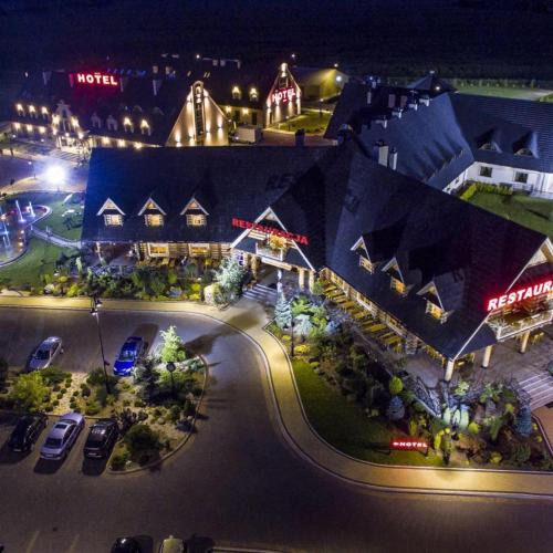 Radymno Hotel | Dwór Kresowy