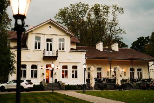 Debica House | Dwór na Wolicy