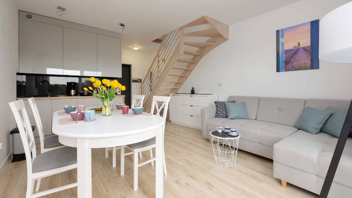 Trzesacz Apartment | Dwupoziomowy Apartament z Parkingiem - Taras i Balkon - 3 Sypialnie by Noclegi R