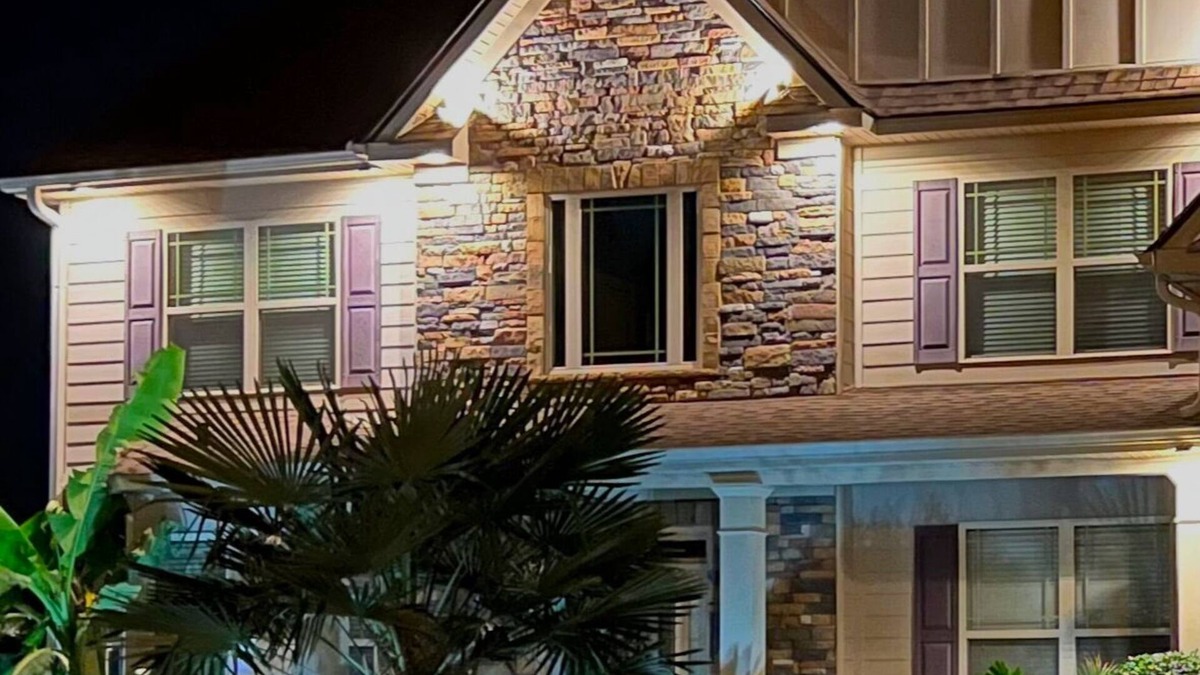 Snellville Apartment | Dynasty: Complete comfort and quiet space for relaxation. Gym & outdoor space.
