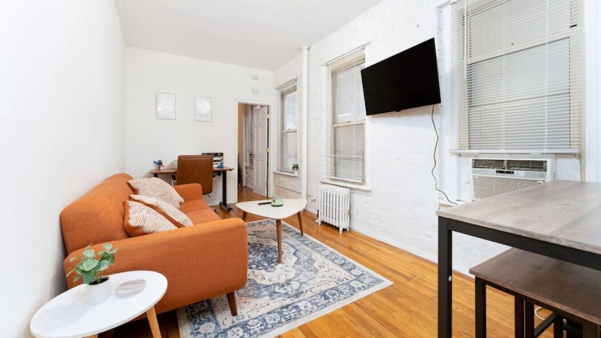 Sutton Place Apartment | E 53rd Manhattan/Nightly/Not connected · 32) Entire 1 bedroom in Midtown!