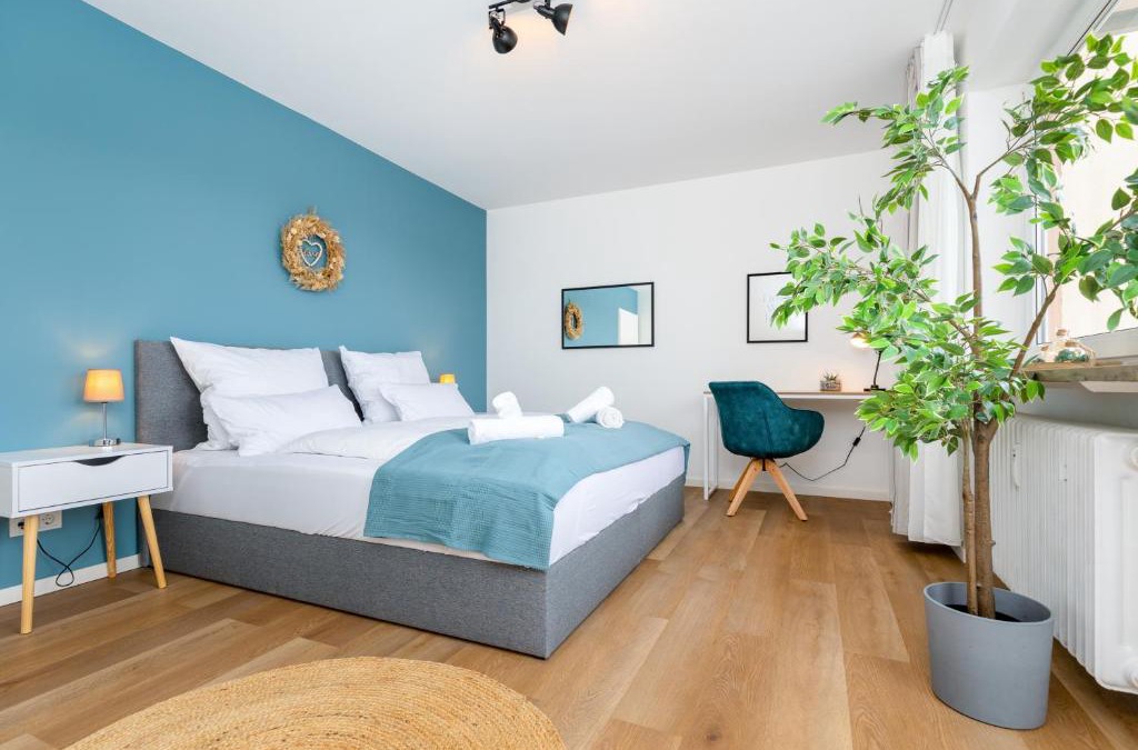 Haunstetten-Sud Apartment | E&K living - design apartment - SKY-TV - kitchen - free parking