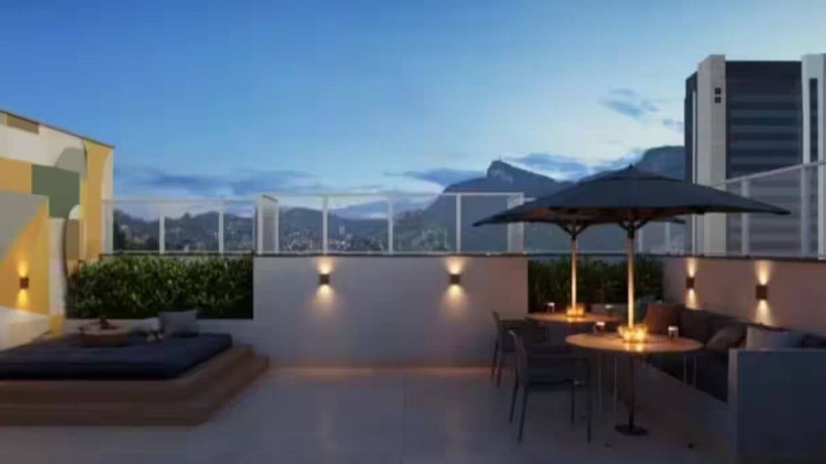 Santo Cristo Apartment | Easy access to Copacabana beach RJ, your family will be close to everything!