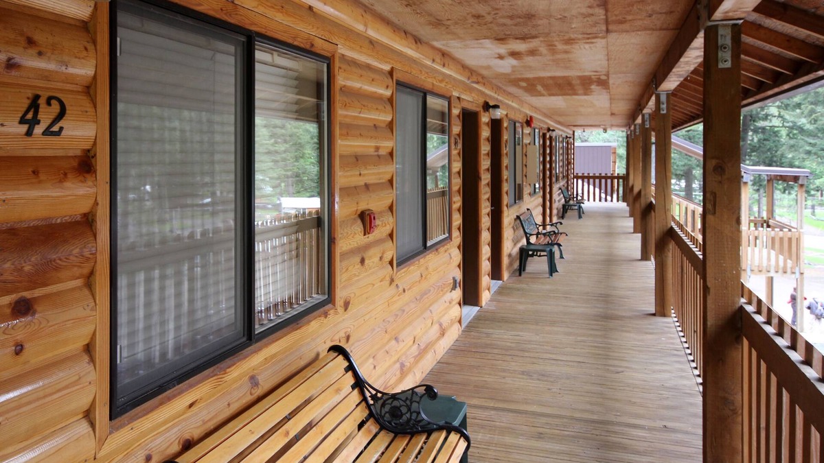 Joseph Hotel | Eagle Cap Chalets