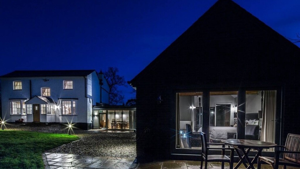 Houghton Bed & Breakfast | Eagle Mill