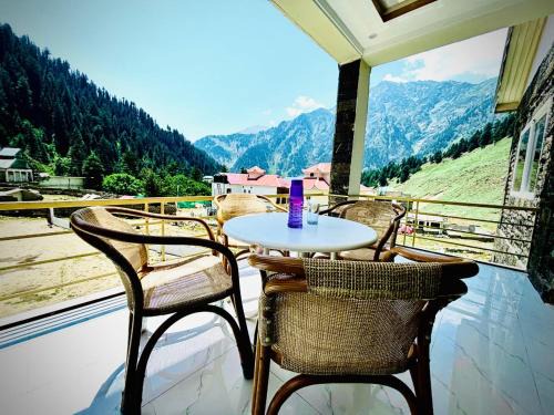 Kohistan Apartment | Eagle Resorts Apartments