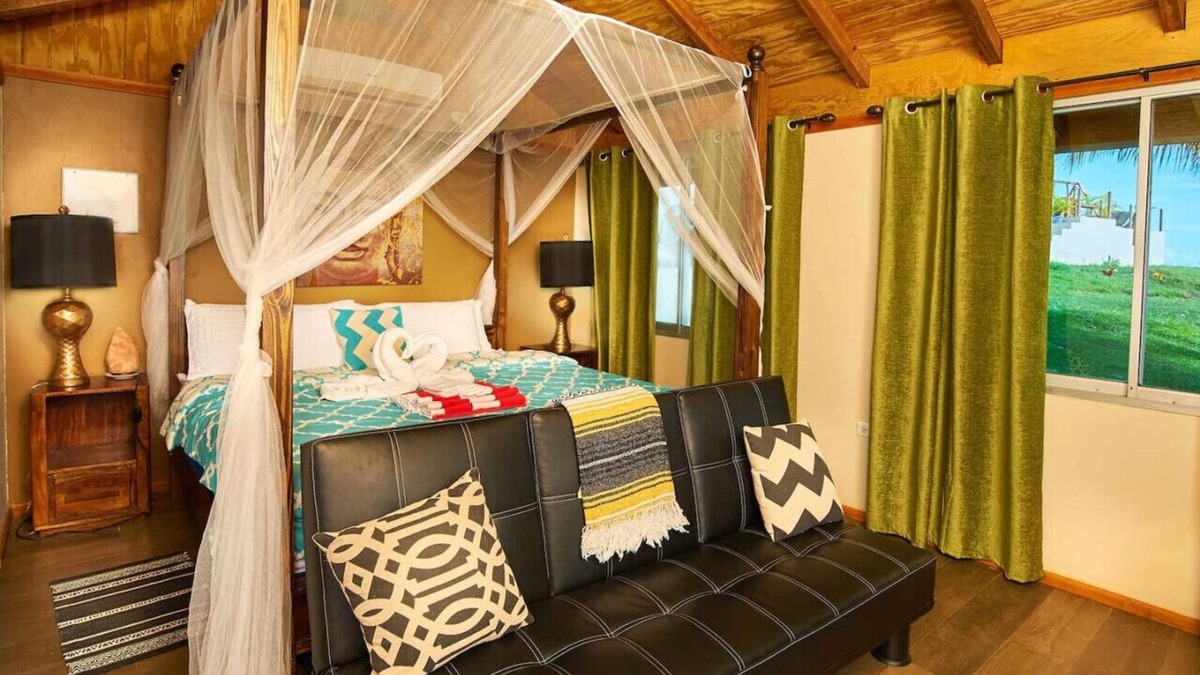 Scarborough Cottage | Eagle's Base Cottage overlooking the Caribbean Sea