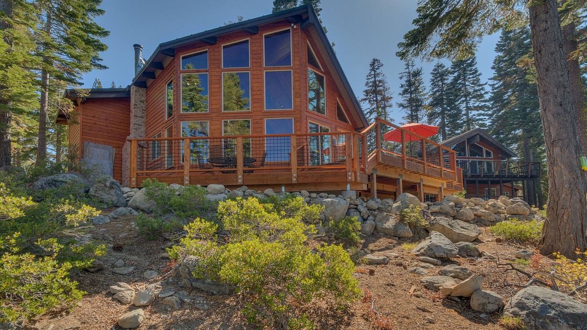 Chamberlands House | Eagle's Nest: 5 BR, 2.5 BA House in Homewood, Sleeps 13