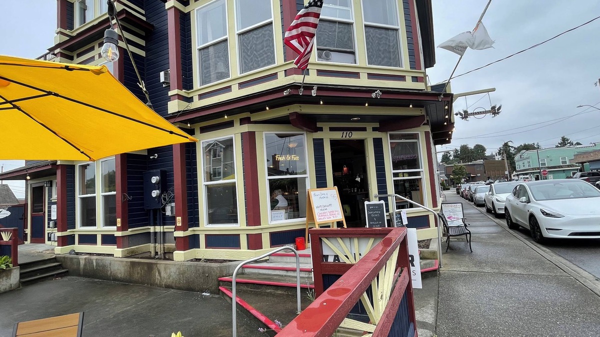 La Conner House | Eagles Landing in La Conner Washington