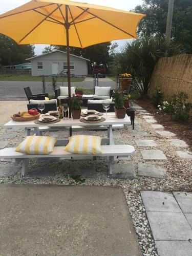 Laguna Beach Estates House | Eagles Nest UPSTAIRS UNIT