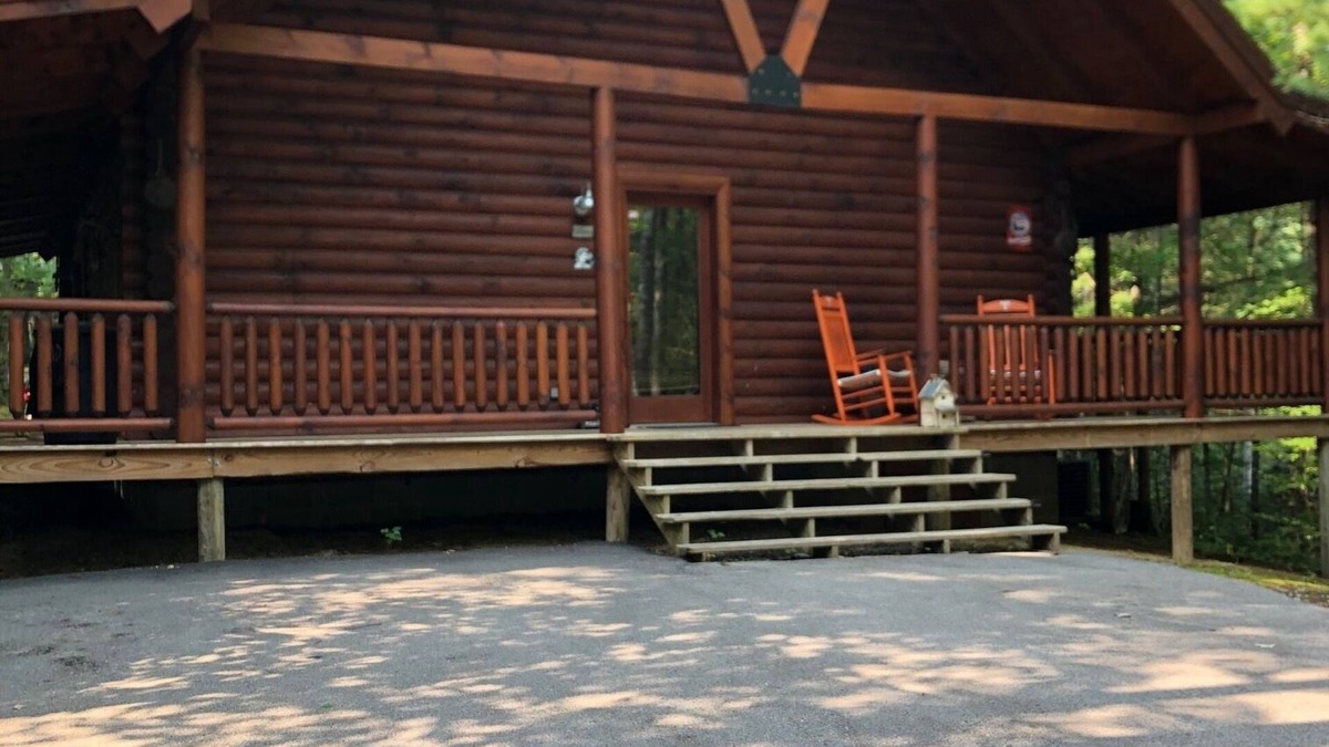 Oneida Cabin | Eagles Ridge 3 bedroom cabin near Big South Fork