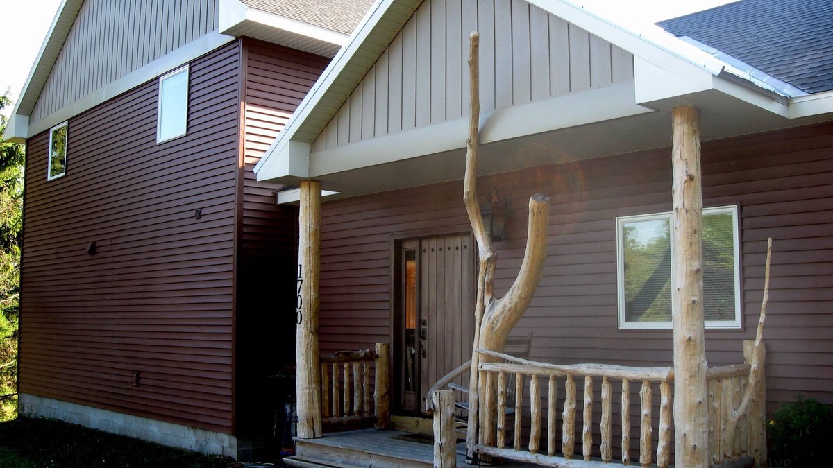 Ludington Cabin | Eagles Wings Lodge