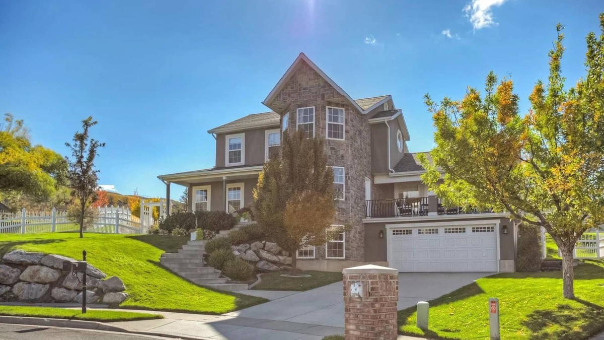 North Salt Lake House | Eaglewood Golf Course area