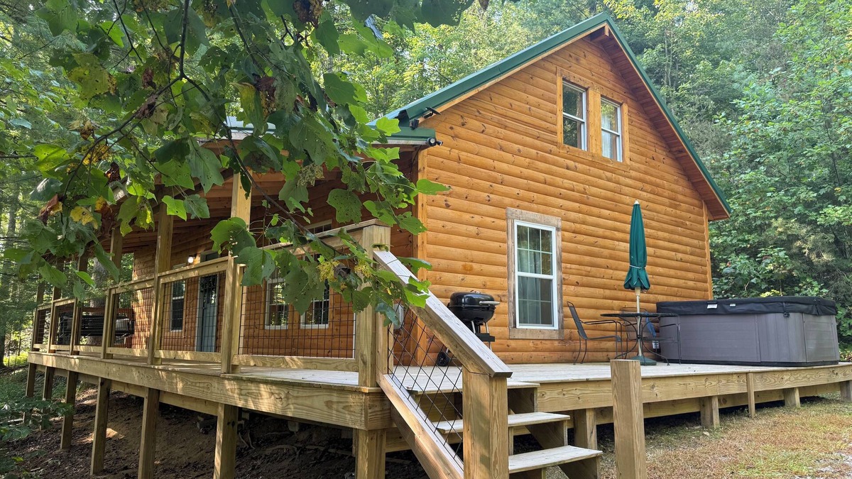 Primrose Cabin | Early Fall Escape: Natural Bridge Cabin Stay