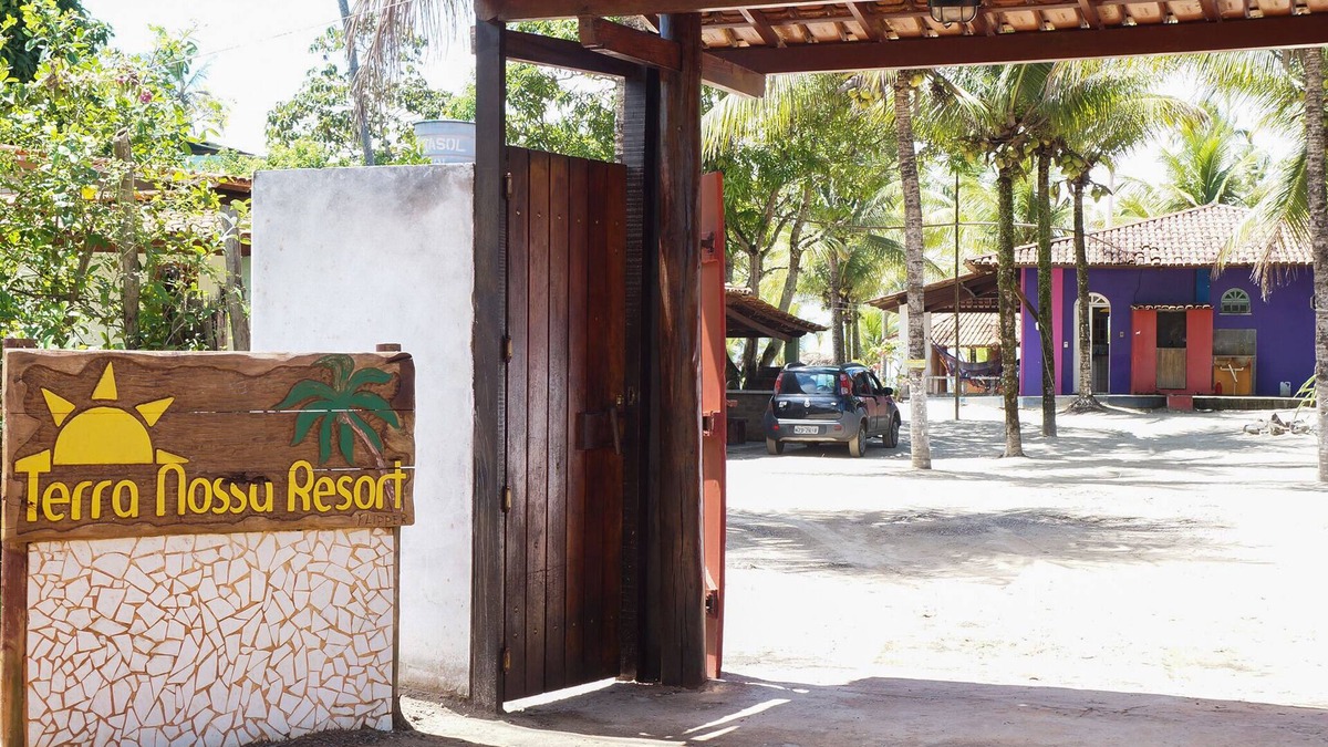 Ponta da Tulha House | EARTH OUR BEACH RESORT PARADISE AT THE BEACHFRONT BEACH FOR HOLIDAYS FAMILY AND FRIENDS