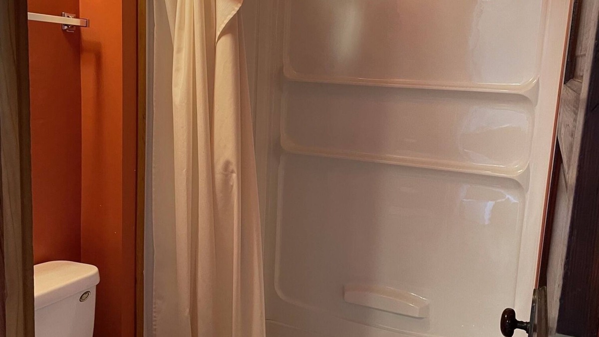 Grand Marais Apartment | East Beach Hide-a-way on Lake Superior